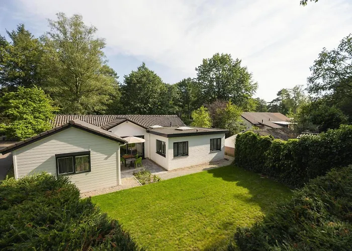 Veluwepark De Bosgraaf פארק נופש אפלדורן